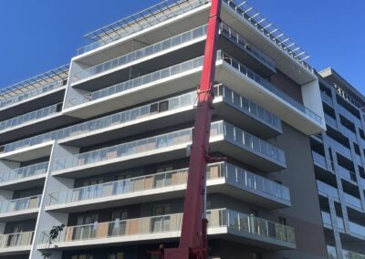 Transport urządzeń chłodniczych na dach